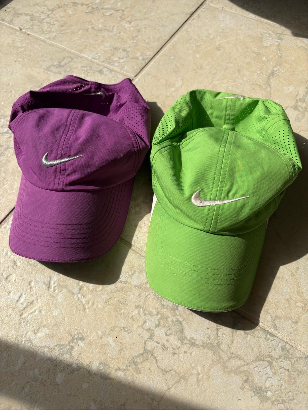 Nike Performance Caps in Purple and Lime